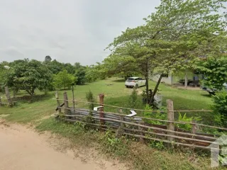 For sale 3 ベッドルーム house in Mueang Mukdahan, Mukdahan
