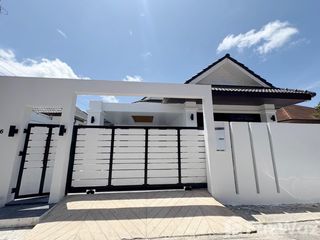 For rent 3 bedrooms house in Kathu, Phuket