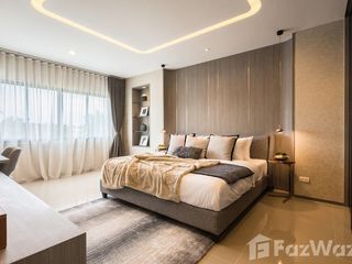 For sale 3 bedrooms townhouse in Lat Krabang, Bangkok