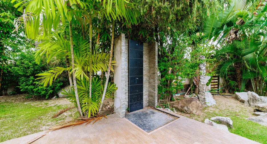 For sale 4 bedrooms villa in Bang Lamung, Chonburi
