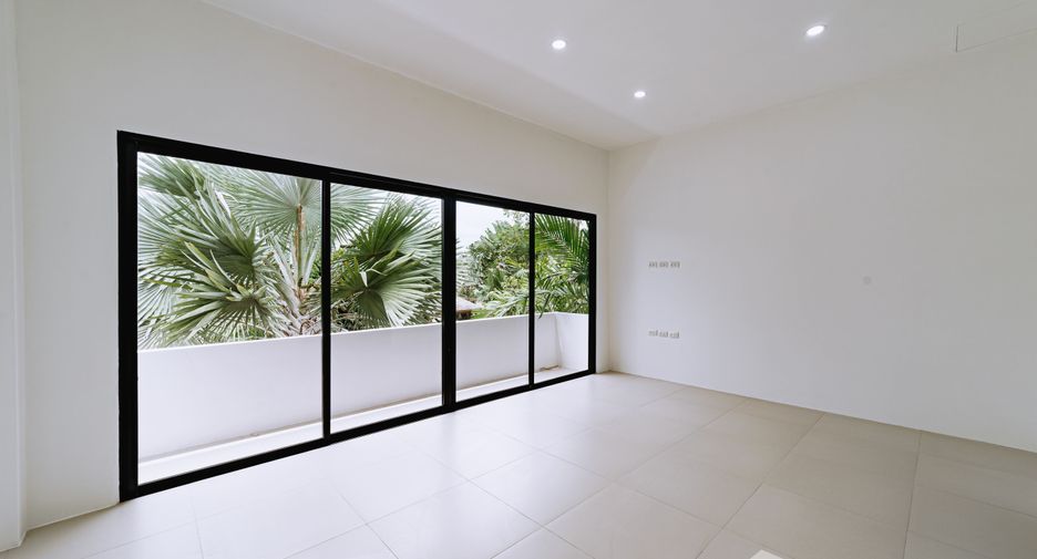 For sale 4 bedrooms villa in Bang Lamung, Chonburi