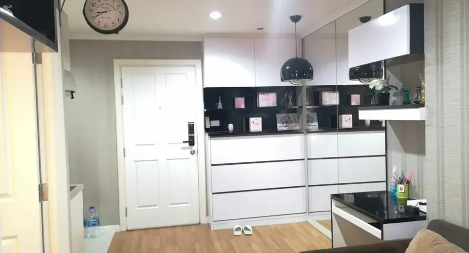 For sale 1 bed condo in Yan Nawa, Bangkok