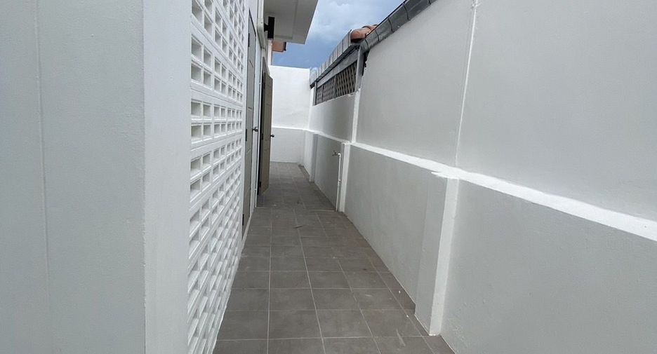Продажа и аренда 4 спальни дом в Банг Ламунг, Чонбури