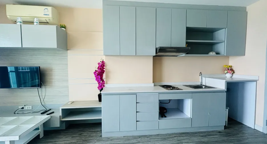 For rent 1 bed condo in Mueang Rayong, Rayong