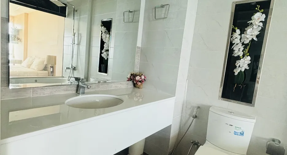 For rent 1 bed condo in Mueang Rayong, Rayong