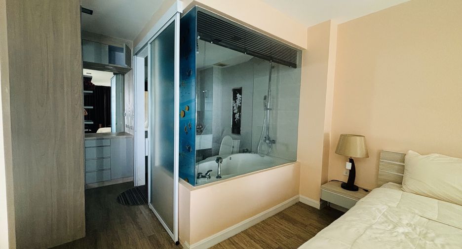 For rent 1 bed condo in Mueang Rayong, Rayong