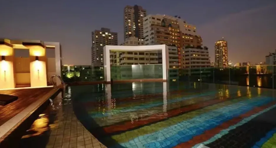 For sale 1 bed condo in Watthana, Bangkok