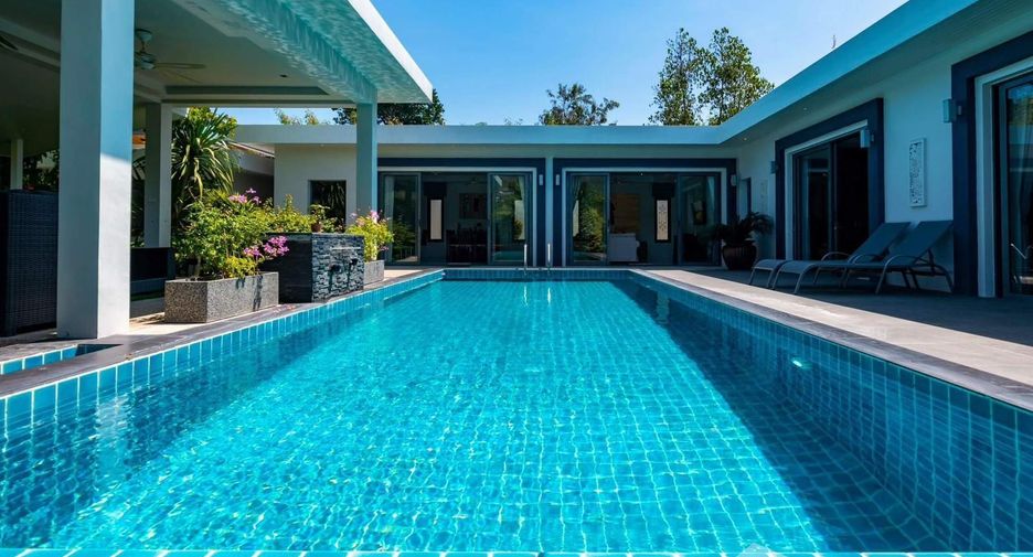 Villa zum Kauf mit 4 Zimmer in Mueang Phuket, Phuket