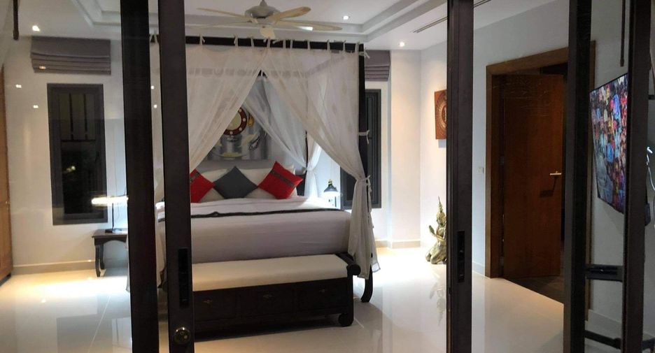 Villa zum Kauf mit 4 Zimmer in Mueang Phuket, Phuket