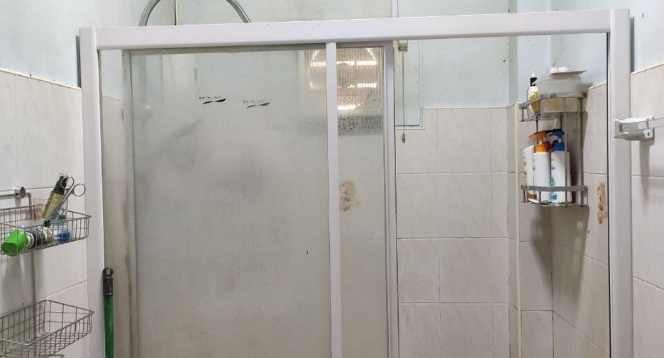 Casa en venta de 2 habitaciones en Phan Thong, Chonburi