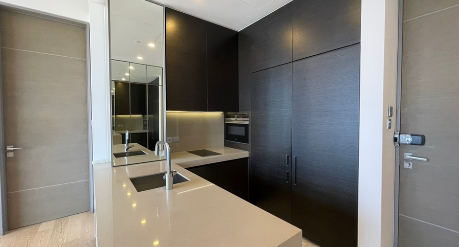 For sale 1 bed condo in Sathon, Bangkok