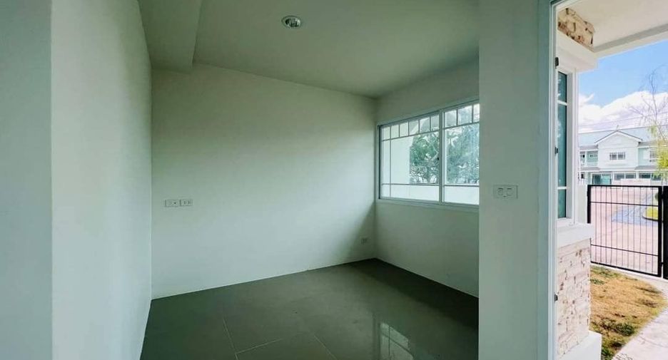 出售 3 卧室 独立屋 在 Bang Lamung, Chon Buri
