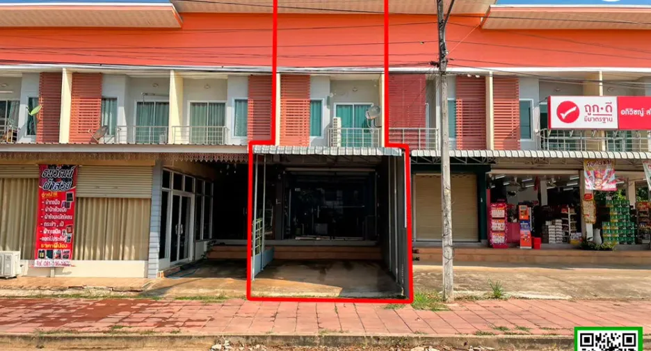 For sale 2 bedrooms townhouse in Mueang Uttaradit, Uttaradit