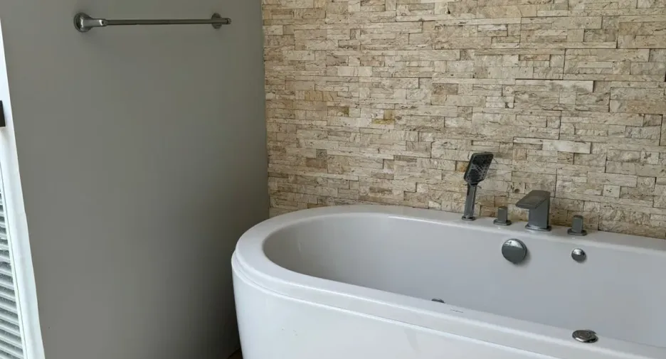 Condo en venta y en alquiler de estudio en Thalang, Phuket