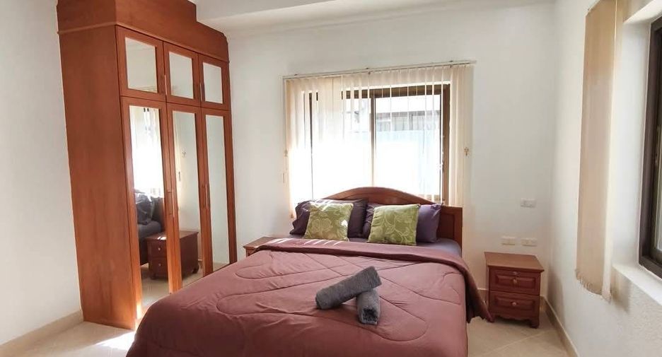 Villa en alquiler de 3 habitaciones en Bang Lamung, Chonburi