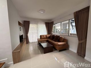 Casa en alquiler de 3 habitaciones en Mueang Chachoengsao, Chachoengsao