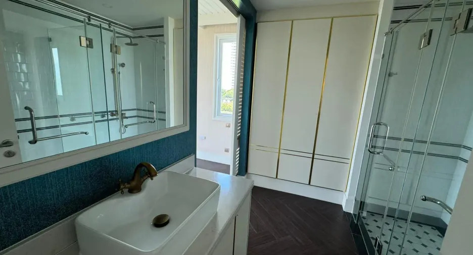 For sale 2 bedrooms apartment in Sattahip, Chonburi