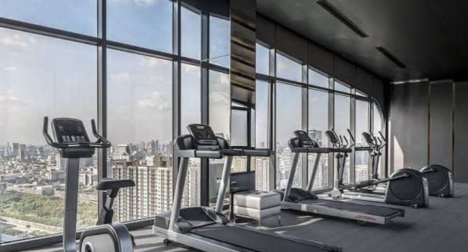 For sale studio condo in Huai Khwang, Bangkok