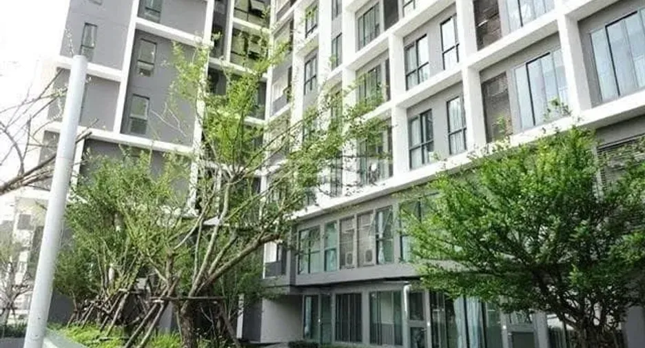 For sale studio condo in Huai Khwang, Bangkok