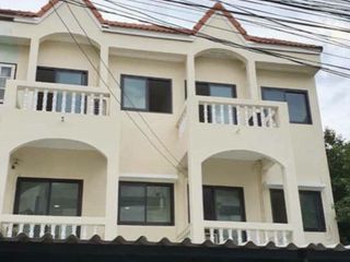 À vendre 4 chambres maison à Mueang Samut Prakan, Samut Prakan