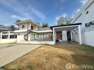 Villa zur Miete mit 4 Zimmer in Bang Lamung, Chonburi