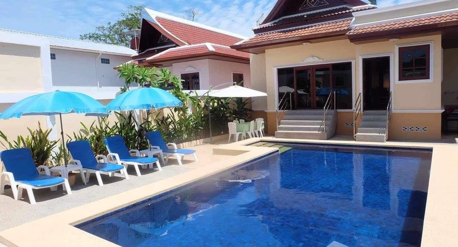 For rent 3 bedrooms villa in Mueang Phuket, Phuket