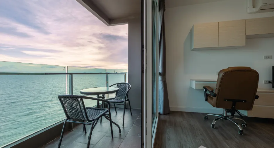 For sale 1 bed condo in Mueang Rayong, Rayong