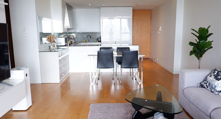 For sale 2 bedrooms condo in Sathon, Bangkok