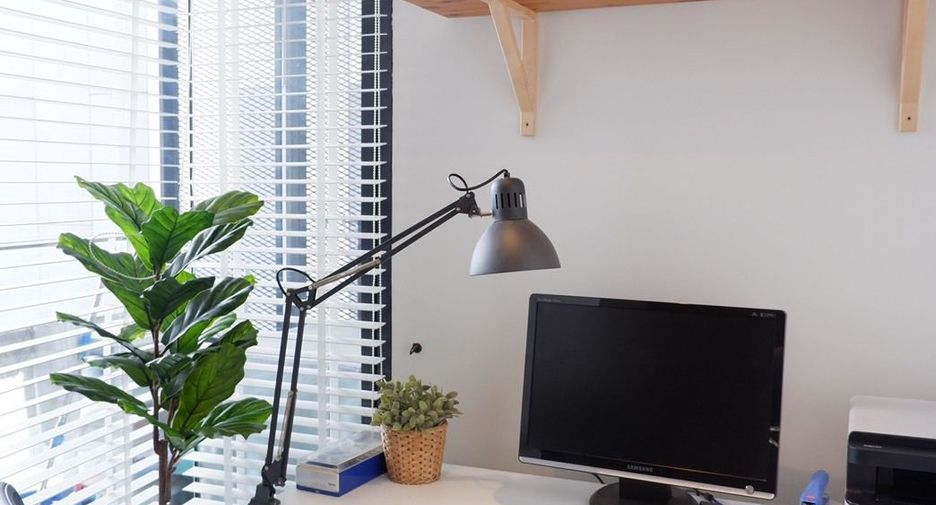 For sale 2 bedrooms condo in Sathon, Bangkok