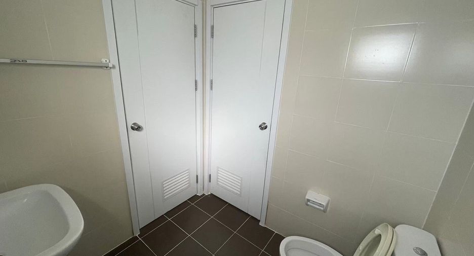 For sale 3 ベッドルーム townhouse in Mueang Samut Prakan, Samut Prakan