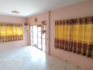 出售 3 卧室 独立屋 在 Pluak Daeng, Rayong