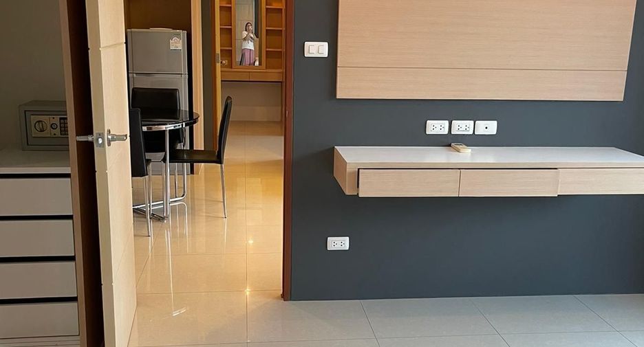 For rent 2 bedrooms condo in Kathu, Phuket