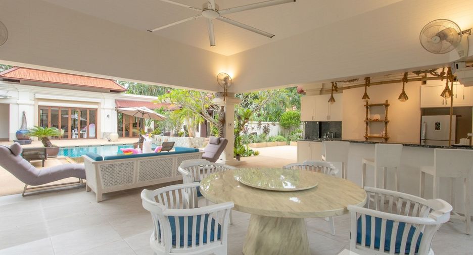 Villa zum Kauf mit 5 Zimmer in Thalang, Phuket