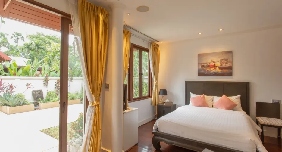 Villa zum Kauf mit 5 Zimmer in Thalang, Phuket