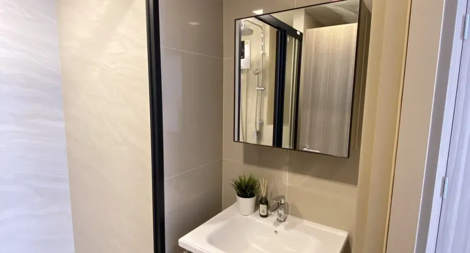 For rent 1 bed condo in Mueang Phuket, Phuket