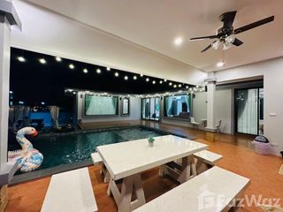À louer 3 chambres villa à Bang Lamung, Chonburi