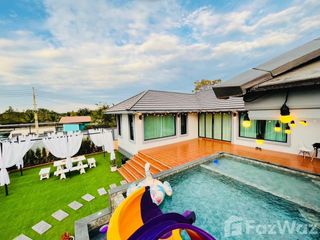 À louer 3 chambres villa à Bang Lamung, Chonburi