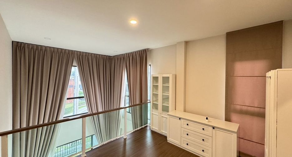 For rent 6 bedrooms house in Mueang Nonthaburi, Nonthaburi