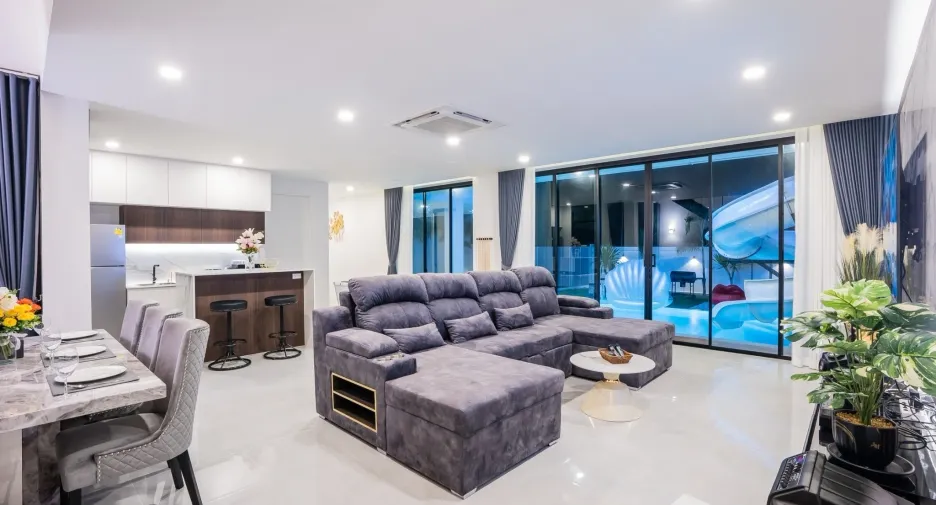 出租 4 卧室 别墅 在 Bang Lamung, Chon Buri