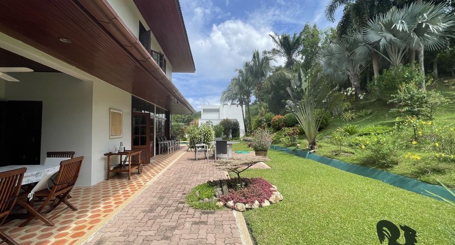 For sale 4 bedrooms house in Thalang, Phuket