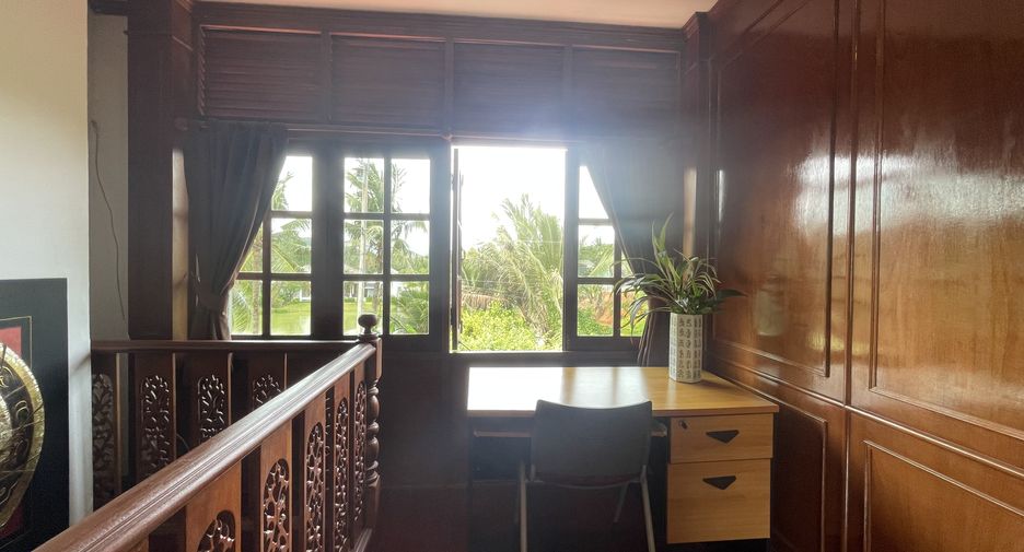 For sale 4 bedrooms house in Thalang, Phuket