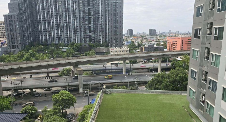 For sale 1 bed condo in Thon Buri, Bangkok