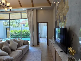 À vendre 4 chambres villa à Mueang Phuket, Phuket