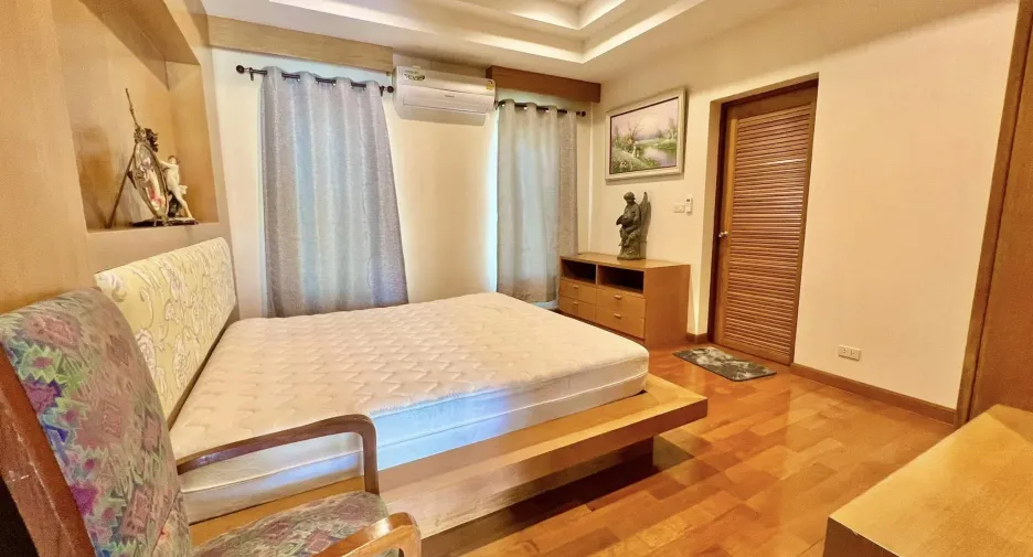 Villa zum Kauf mit 3 Zimmer in Sattahip, Chonburi
