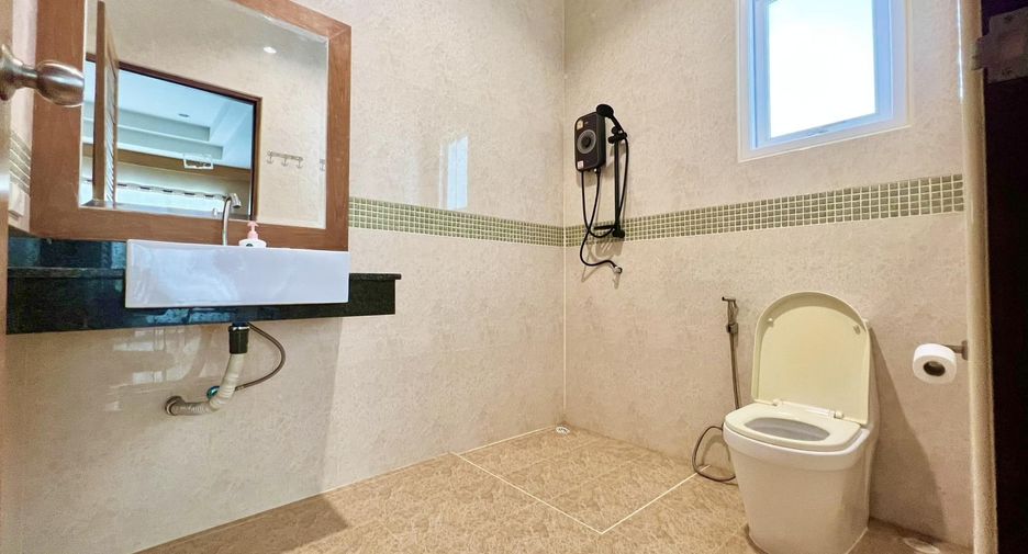 Продажа 3 спальни вилла в Банг Сарай, Паттайя
