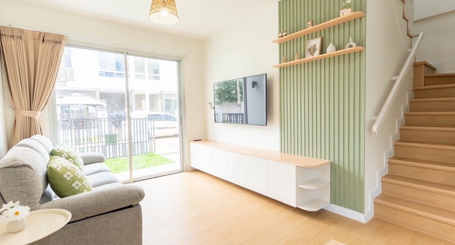 For rent 3 bedrooms townhouse in Thalang, Phuket