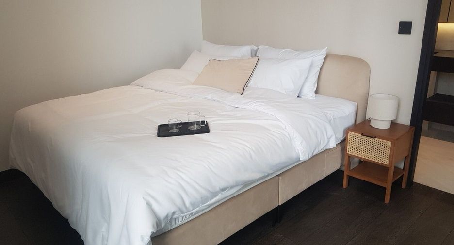 Condo en venta y en alquiler de 1 habitaciones en Sathon, Bangkok