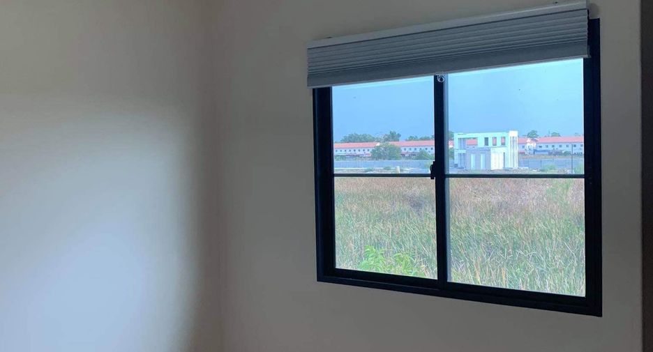 For sale そして for rent 3 ベッドルーム townhouse in Lam Luk Ka, Pathum Thani