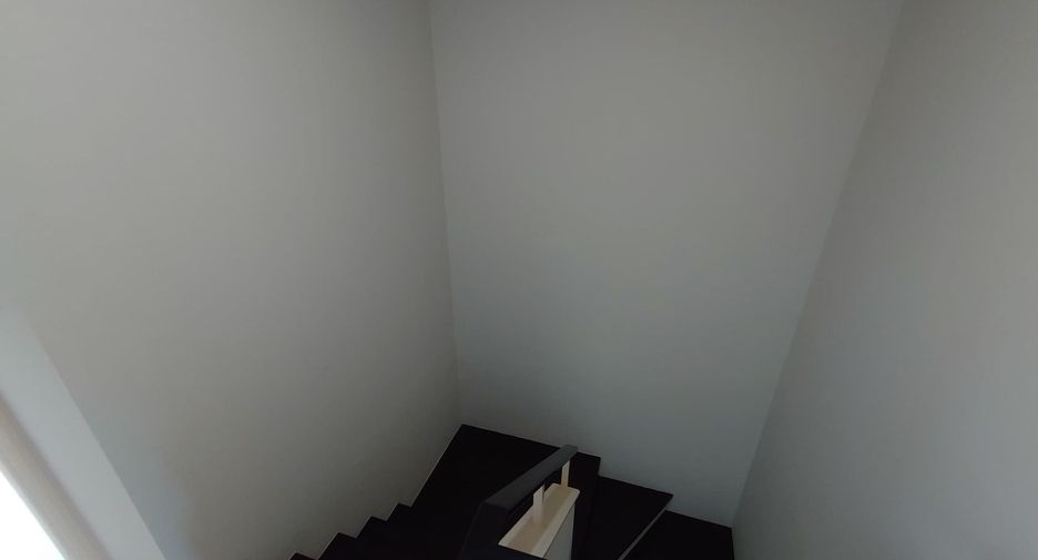 For sale そして for rent 3 ベッドルーム townhouse in Lam Luk Ka, Pathum Thani
