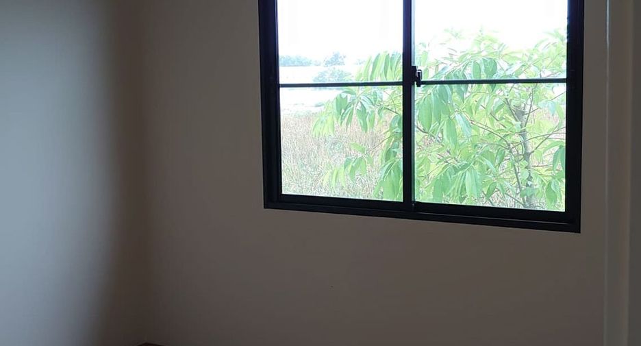 For sale そして for rent 3 ベッドルーム townhouse in Lam Luk Ka, Pathum Thani